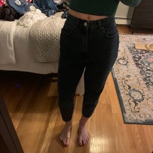 High rise boyfriend jeans
